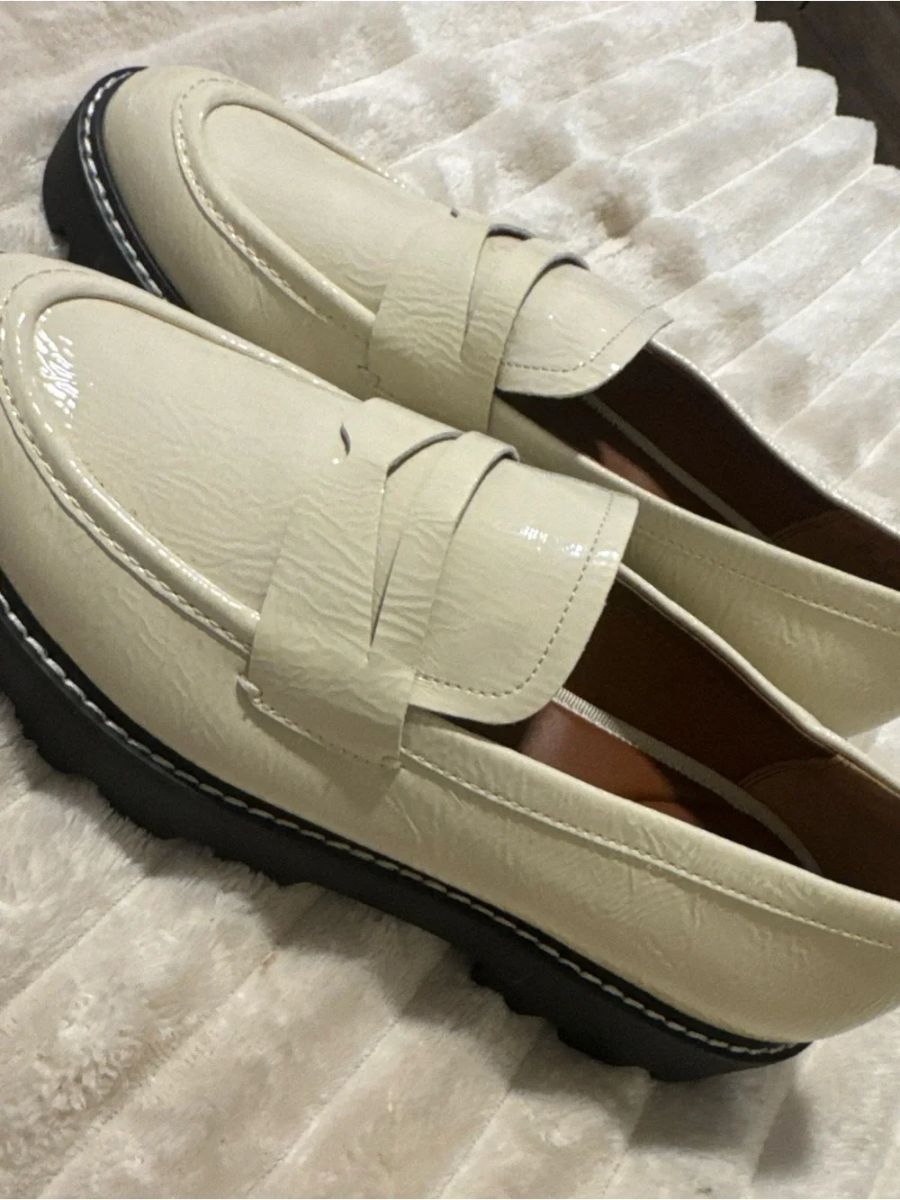Franco Sarto Balin Lug Sole Chunky Loafers Putty White Color Womens Size 9